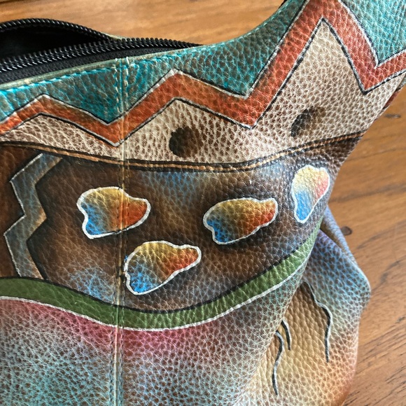 Anuschka Leather Handbag - Picture 4 of 9